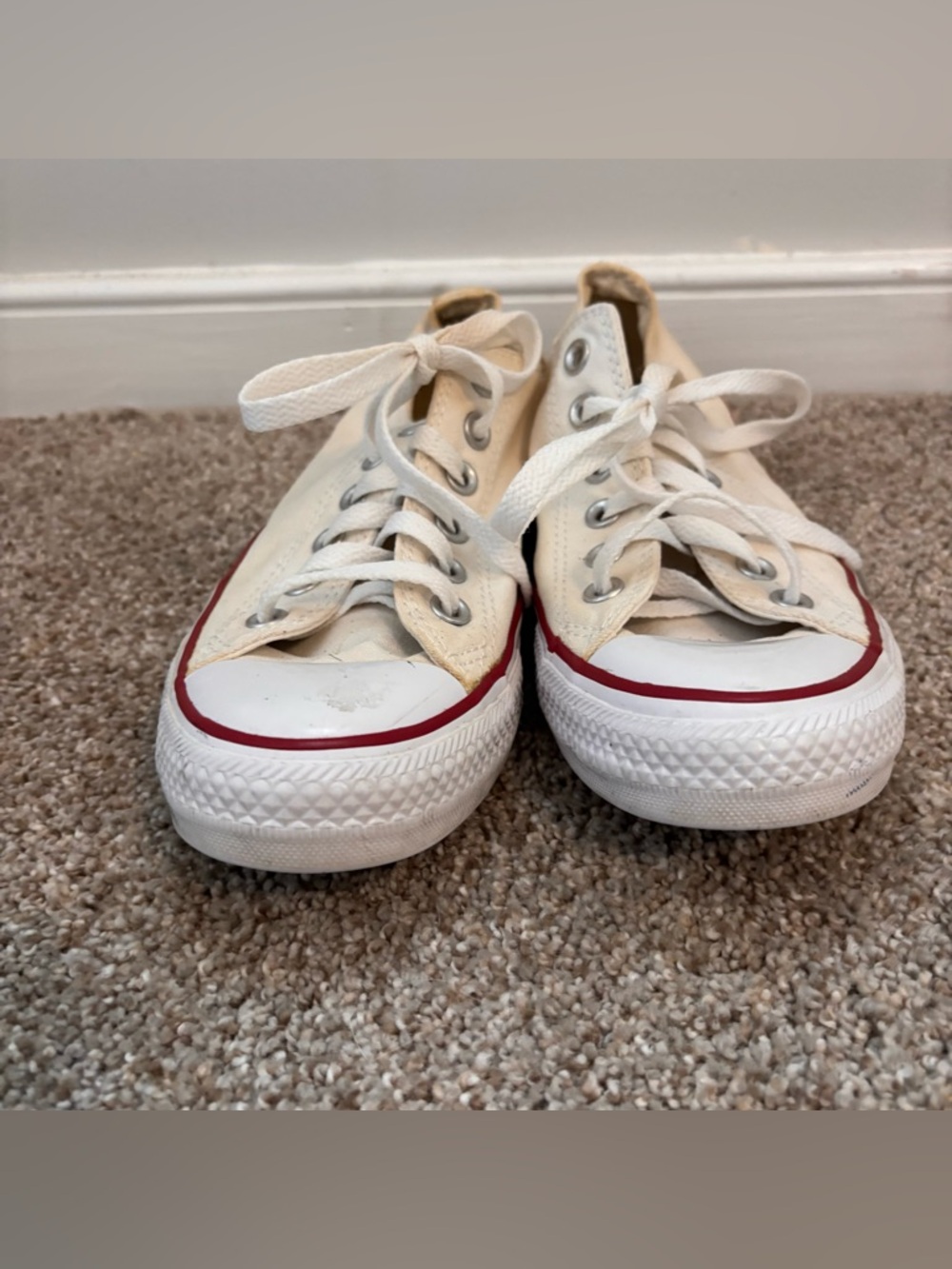 Converse Chuck Taylor Low Top White Canvas Sneakers Womens 7 - Picture 2 of 7